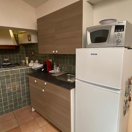 B&B Con Cucina La Ninfea 칼타기론 외부 사진
