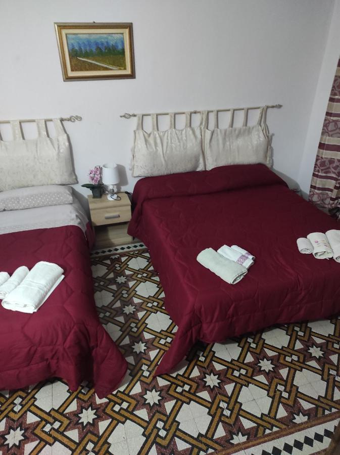 B&B Con Cucina La Ninfea 칼타기론 외부 사진