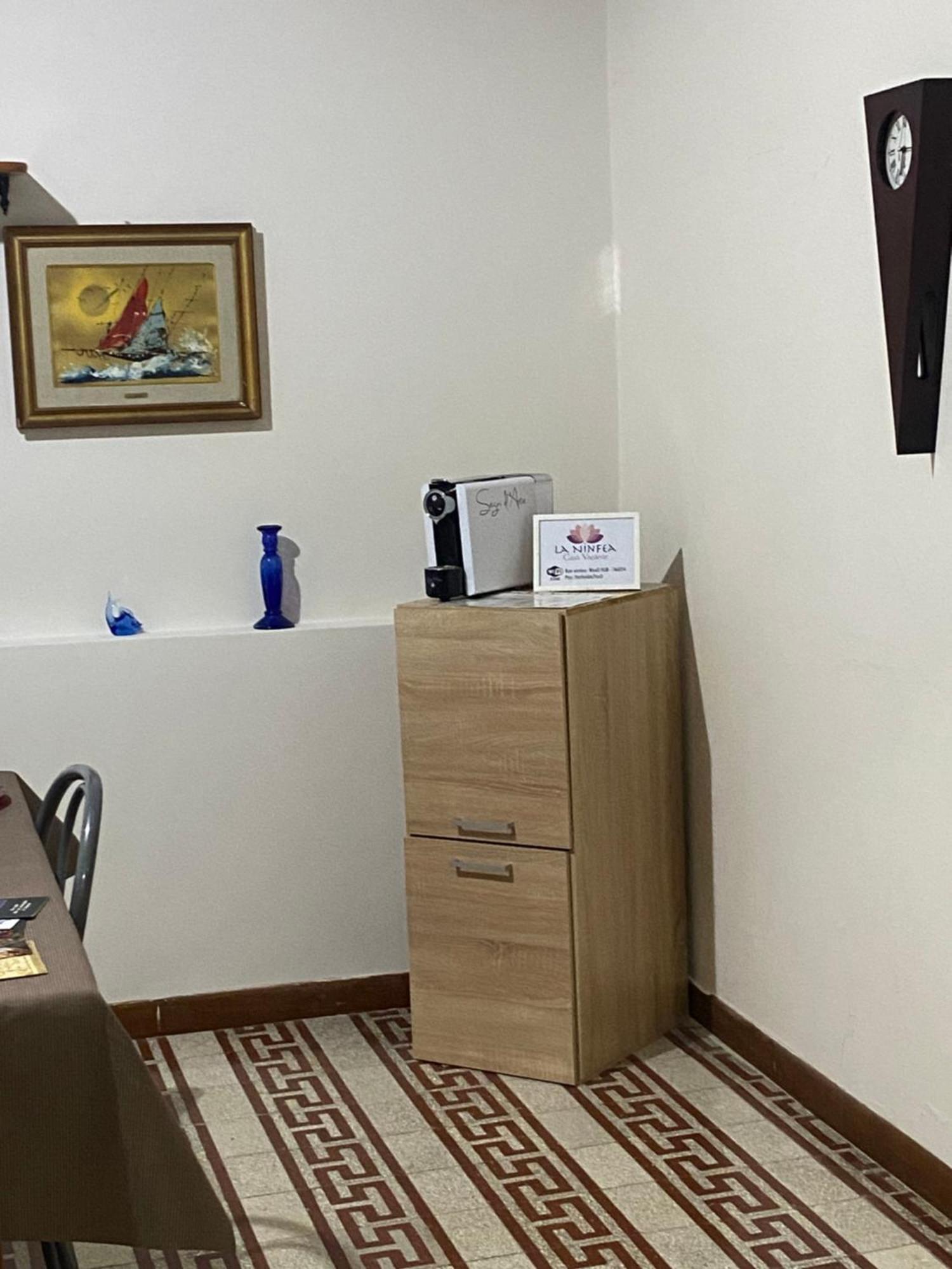 B&B Con Cucina La Ninfea 칼타기론 외부 사진