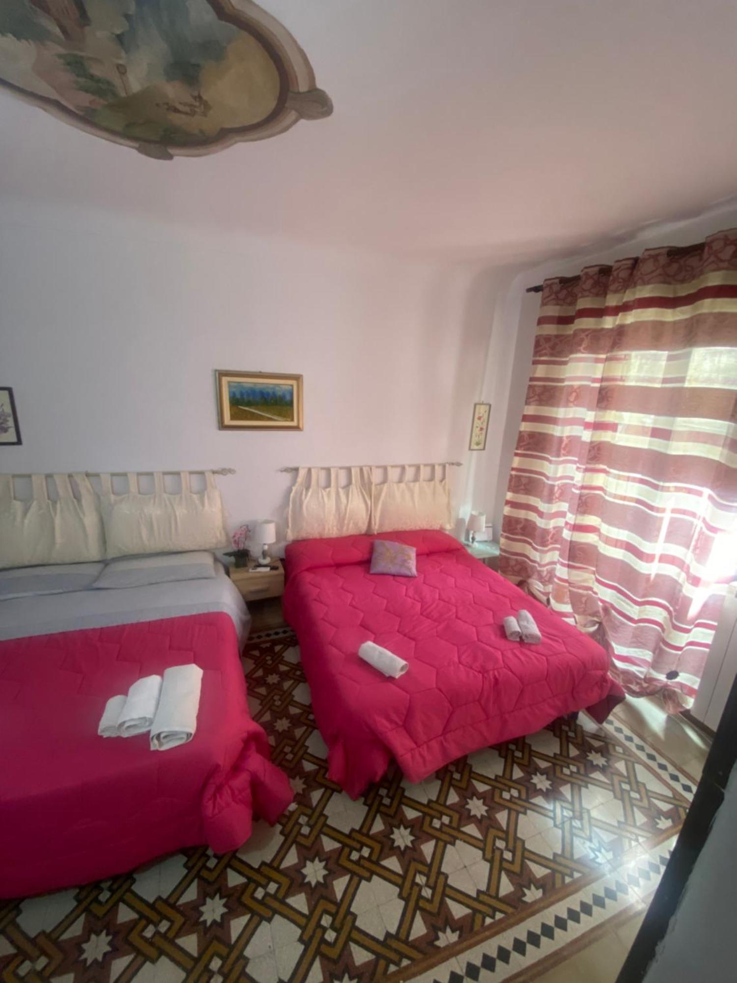 B&B Con Cucina La Ninfea 칼타기론 외부 사진