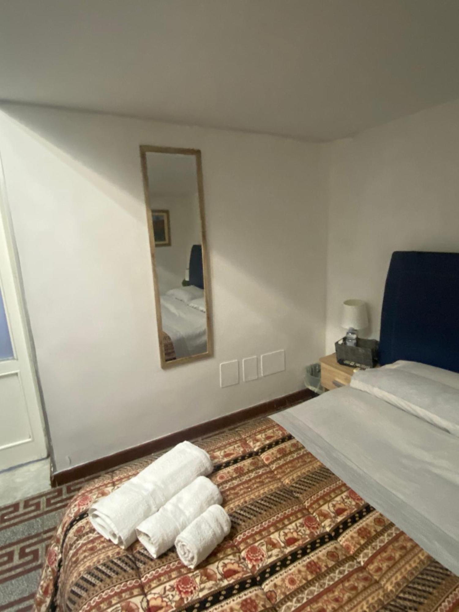 B&B Con Cucina La Ninfea 칼타기론 외부 사진