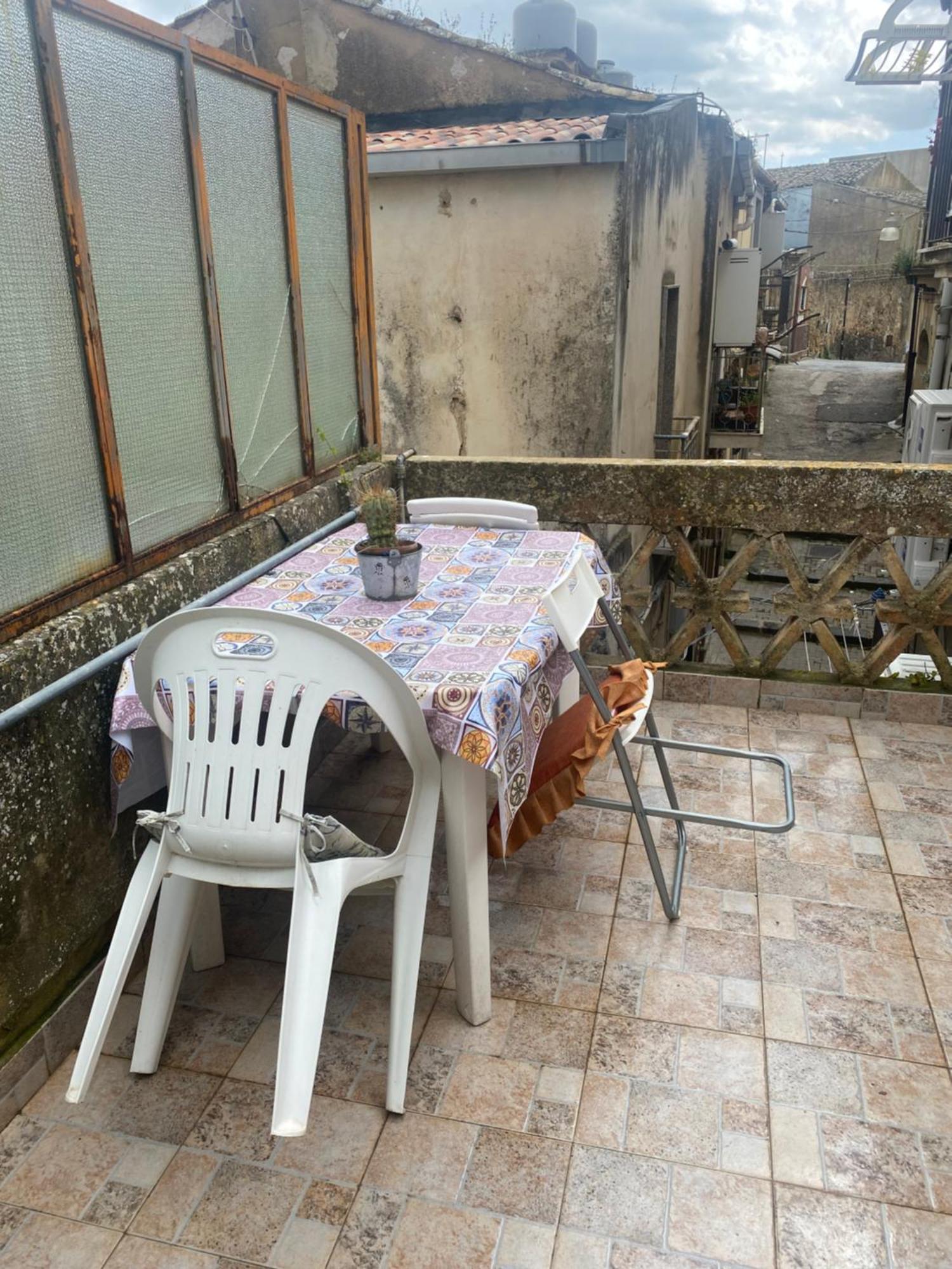B&B Con Cucina La Ninfea 칼타기론 외부 사진